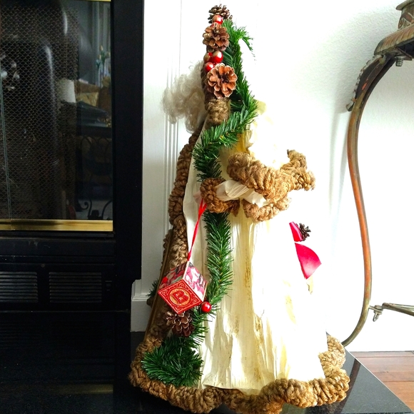 Vintage 23"' tall Gold & Cream Victorian/Old World Santa Tree Topper - Picture 2 of 7